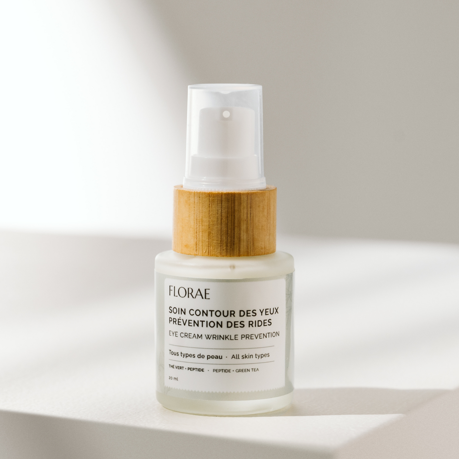 Soin Contour des Yeux Prévention des Rides